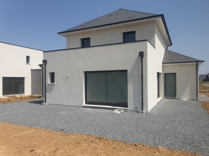 CHARPENTE COUVERTURE EN ARDOISE SYNTHETIQUE SUR PAVILLON NEUF (1)