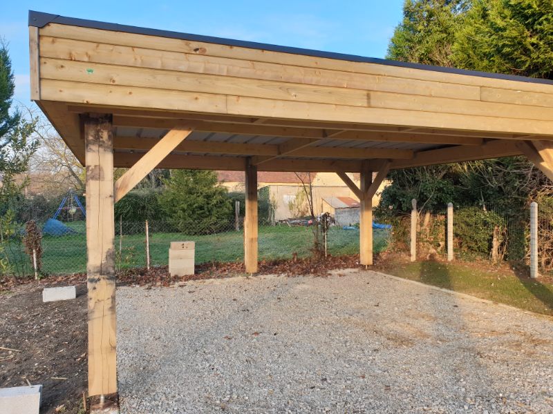 CHARPENTRE ET COUVERTURE BAC ACIER CARPORT (1) - Copie