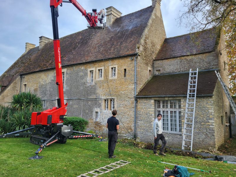 NETTOYAGE TOITURE AVEC NACELLE (2)
